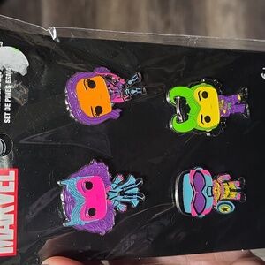 Standard Funko Pop Pins! Marvel FOUR Pack Blacklight Enamel Pin Set NEW/Sealed